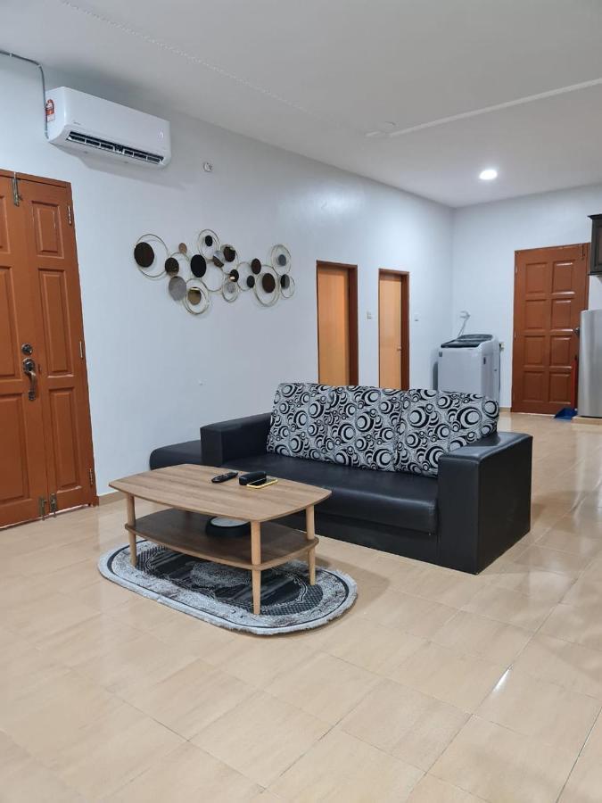 De Amija Homestay Kuantan Exteriör bild