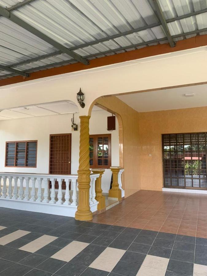 De Amija Homestay Kuantan Exteriör bild